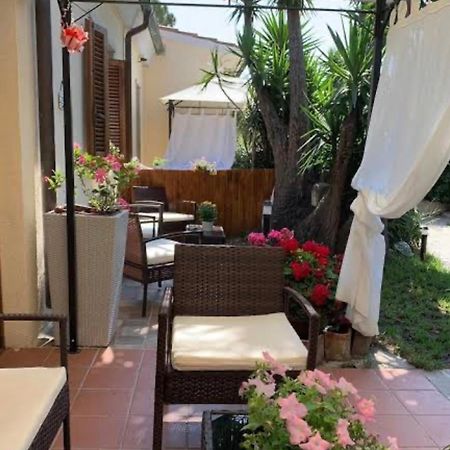 Bed and Breakfast Brezza Di Mare San Teodoro  Exterior foto