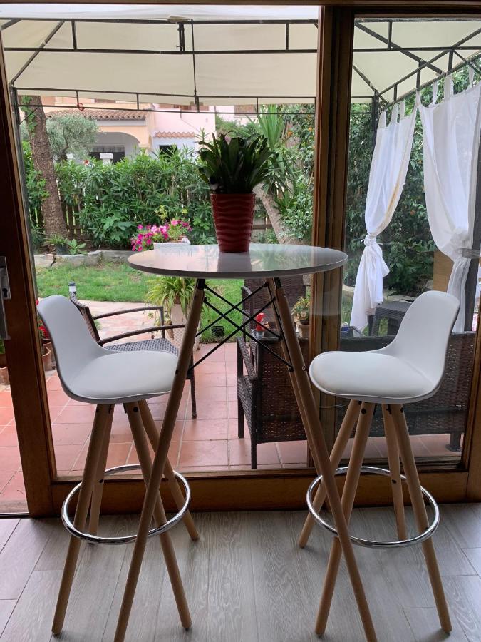 Bed and Breakfast Brezza Di Mare San Teodoro  Exterior foto