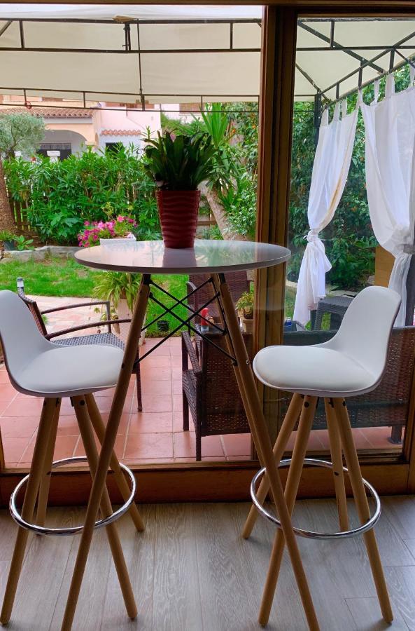 Bed and Breakfast Brezza Di Mare San Teodoro  Exterior foto