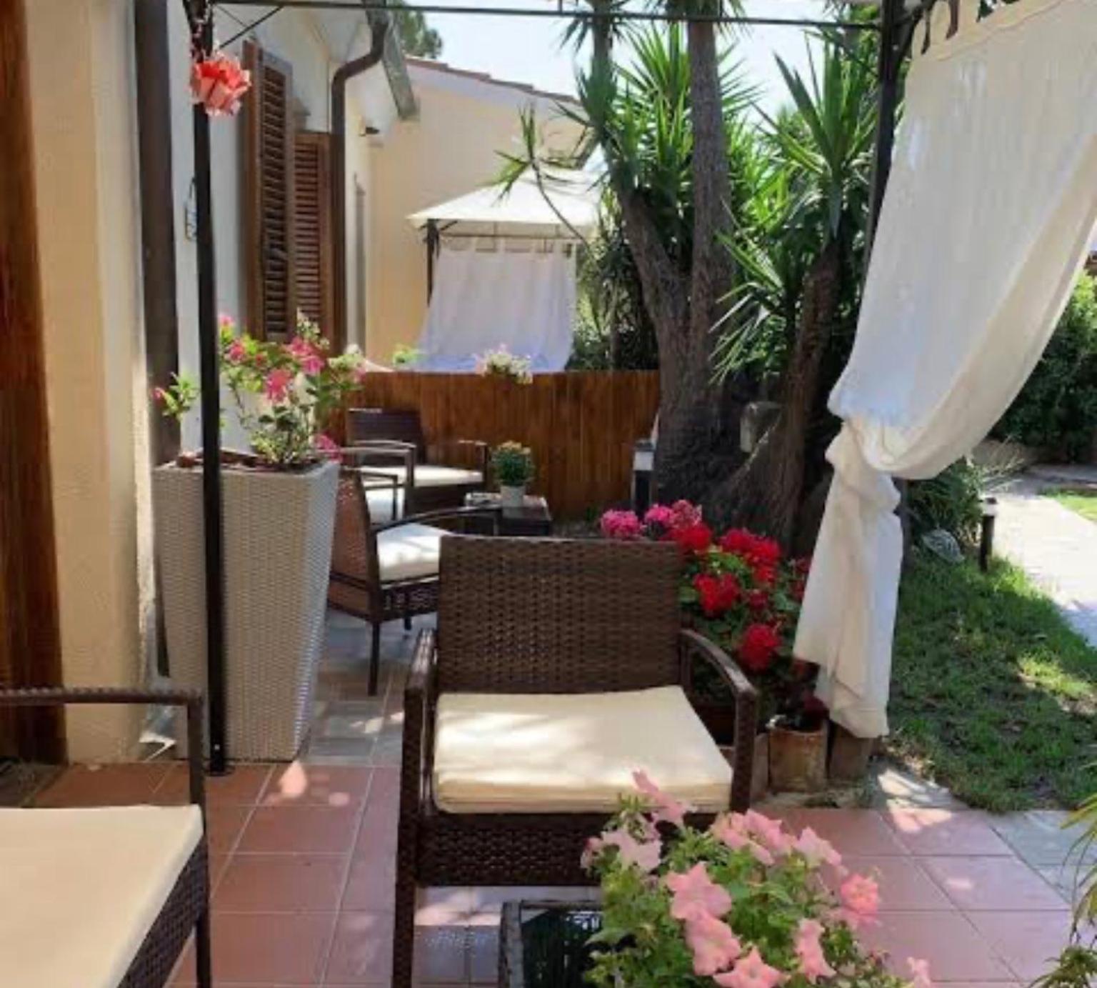 Bed and Breakfast Brezza Di Mare San Teodoro  Exterior foto