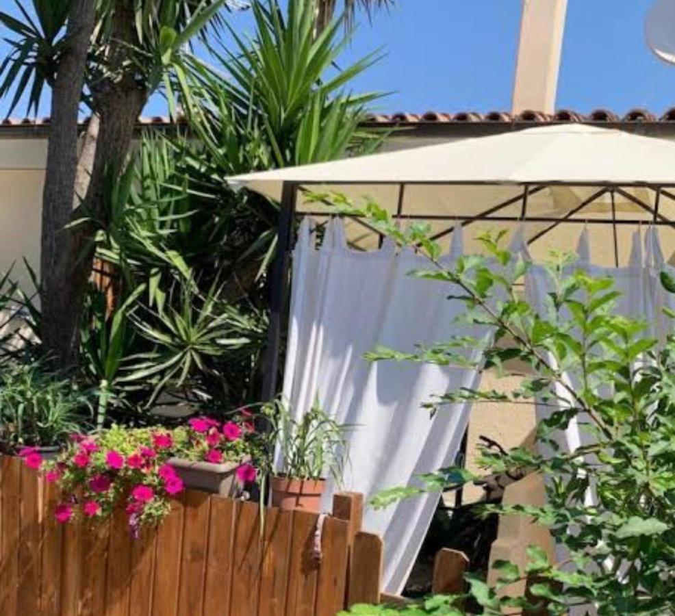 Bed and Breakfast Brezza Di Mare San Teodoro  Exterior foto