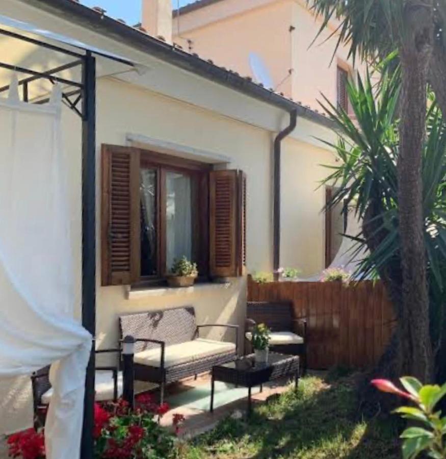Bed and Breakfast Brezza Di Mare San Teodoro  Exterior foto