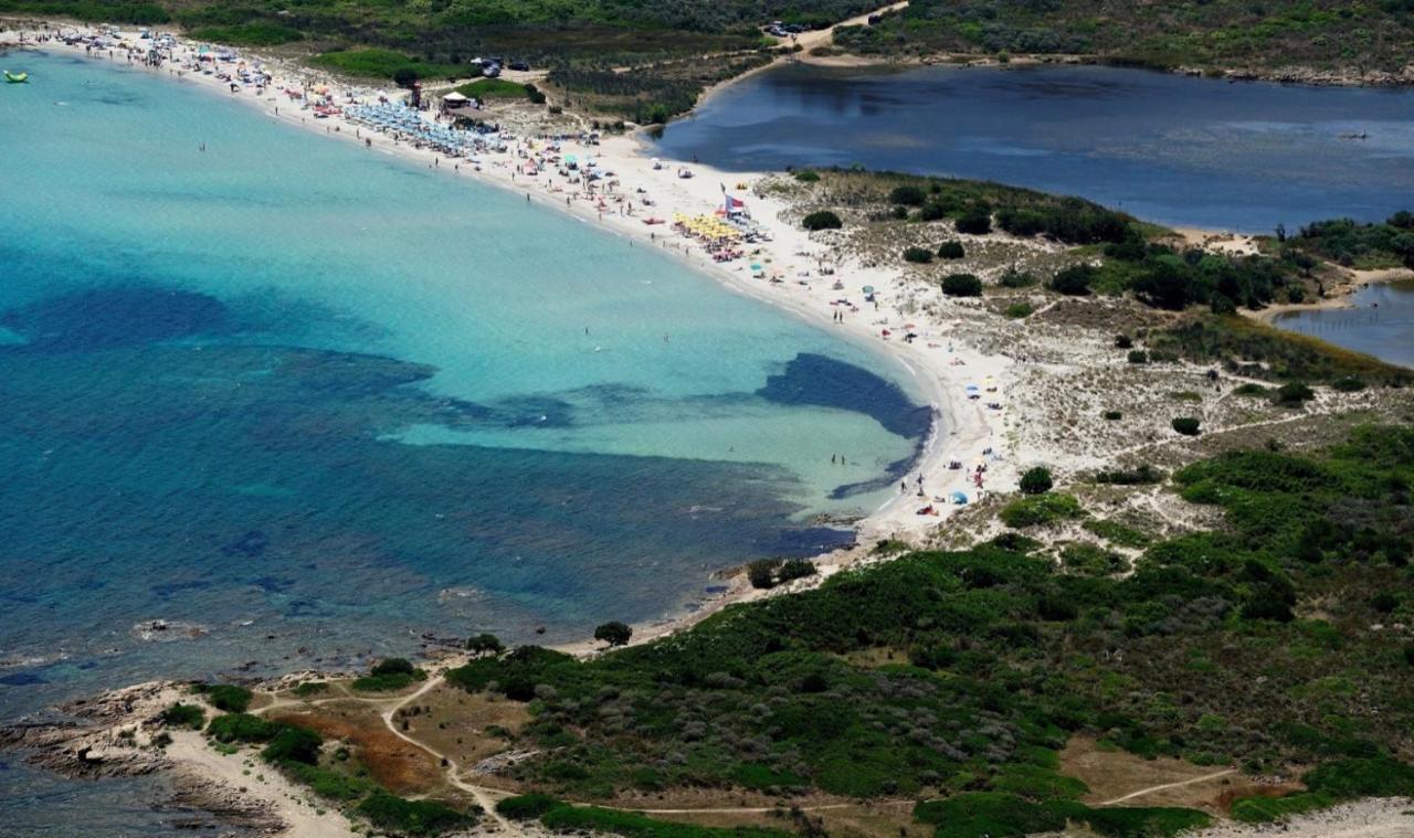 Bed and Breakfast Brezza Di Mare San Teodoro  Exterior foto